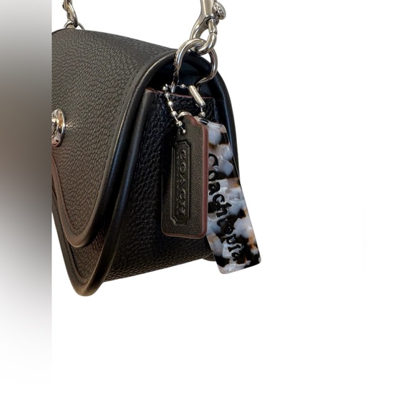 Coachtopia Wavy Dinky bag with crossbody strap and dust bag. - Picture 7 of 9